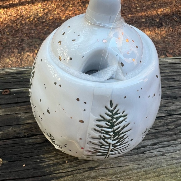 Potter’s Studio Winter Pine Christmas Sugar Dish Pot NWT - Picture 2 of 7